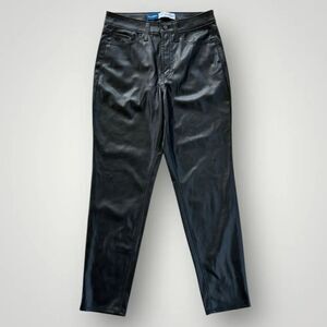 🎉5 for $45🎉 Old Navy faux leather pants size 4